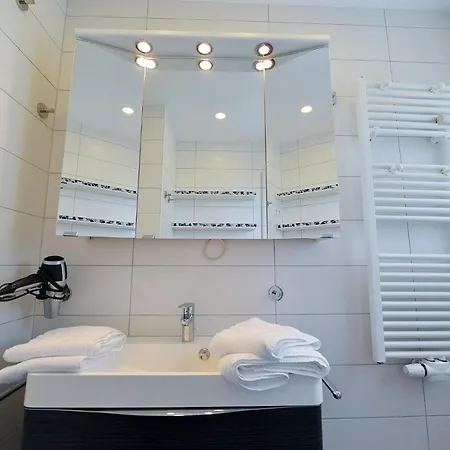 Strandhochhaus Sj13 *